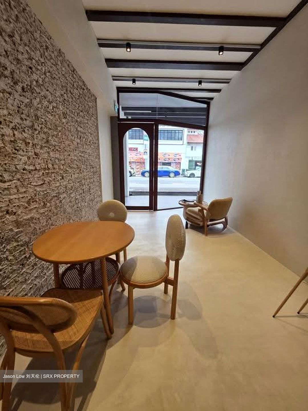 North Bridge Road (D7), Office #634599411
